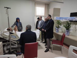 Niğde Mv. Adayı Cevahir Uzkurt Kaza Geçiren 112 Ekibini Ziyaret Etti (resim 13) – saglikhaberi.net