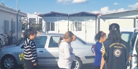 “Osmaniye’deki Spa Merkezine Polis Baskını: İzinsiz Taylandlı Masözlere Sınır Dışı”