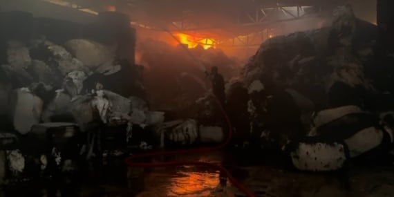 Hatay’da çırçır fabrikasında yangın