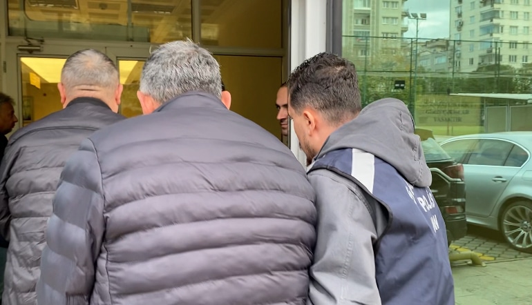 Kaçak ve sahte içki operasyonunda 6 şüpheliden 2’si tutuklandı