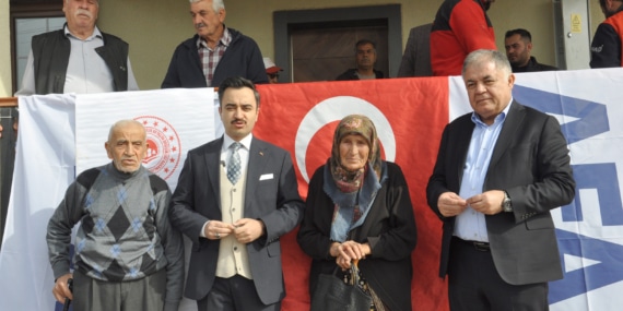 Nurdağı’nda 60 köy evi, depremzedelere teslim edildi