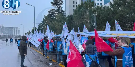 Memur Zammı Teklifi Hayal Kırıklığı Yarattı: Sendikalar Sahaya İniyor