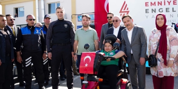 ‘Emniyetle Engelsiz Yarınlar’ projesiyle 130 akülü araç daha sahibine ulaştırıldı