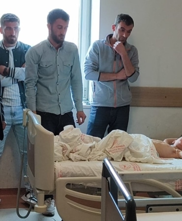Kars'ta 'güzelavrat' otu yiyen 8 çocuk zehirledi