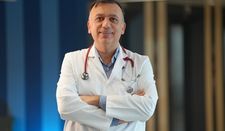 ‘Menenjit saatler içinde hayati risk oluşturabiliyor’