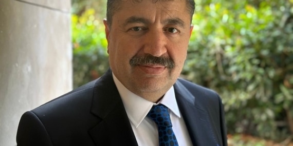 Bezmiâlem Vakıf Üniversitesi’nin yeni rektörü Prof. Dr. Adem Akçakaya oldu