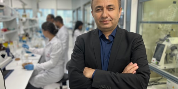 İstanbul-İstanbul’da geliştirilen ve dünyada ilk olacak üç yerli ilaçta, insan denemeleri başlıyor