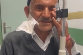Kornea nakledilen 83 yaşındaki hasta: 10 yıldır bekliyordum