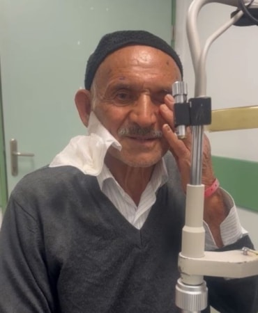 Kornea nakledilen 83 yaşındaki hasta: 10 yıldır bekliyordum
