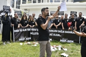 HEP-SEN’den, sağlık çalışanlarının haklarıyla ilgili basın açıklaması