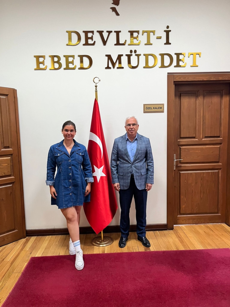 Dr. Elif Konoralp’ten “Eğitimci Hemşireden Hayat Kurtaran Bilgiler” Kitabı ve Yeni Projeler (resim 3) – saglikhaberi.net
