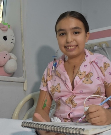 Kalp kapağı nakliyle sağlığına kavuşan Masal: Ben de doktor olmak istiyorum