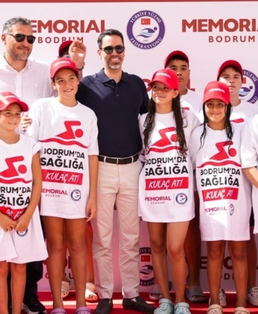 Memorial'dan Bodrum'da sağlığa anlamlı kulaç