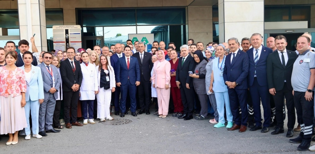Bakan Memişoğlu’ndan SEAH’ta Sağlık Çalışanlarına Moral Ziyareti (resim 9) – saglikhaberi.net