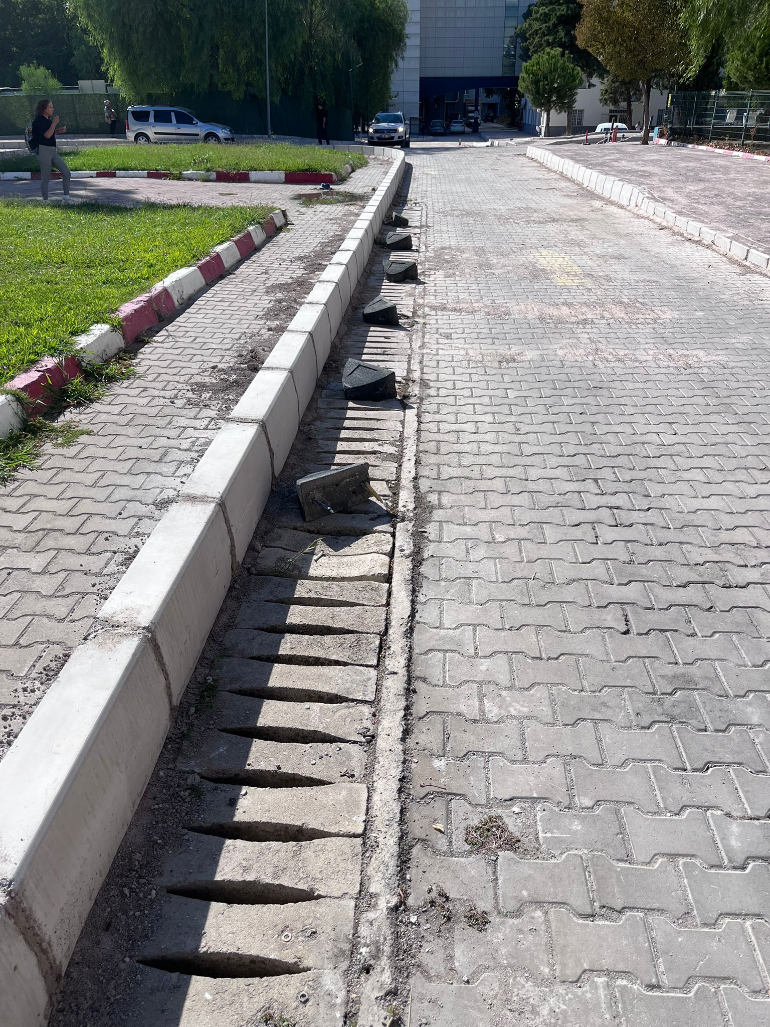 EGE ÜNİVERSİTESİNDE SULAR DURULMUYOR MİLYARLARCA LİRALIK ZARARI SAYIŞTAY ORTAYA KOYDU (resim 7) – saglikhaberi.net