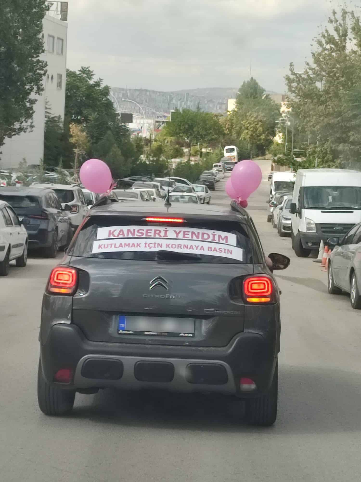 Hemşire Pelin Uzunoğlu: “Kanseri yendim, kutlamak için kornaya basın” (resim 8) – saglikhaberi.net Hemşire Pelin Uzunoğlu: “Kanseri yendim, kutlamak için kornaya basın” (resim 7) – saglikhaberi.net